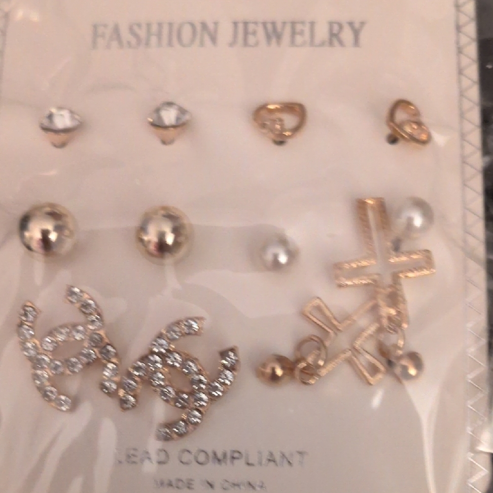 Source Unknown Gold and Silver Earring Collection - Picture 2 of 6